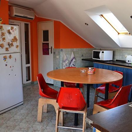 Wanted Hostel 리비프 외부 사진