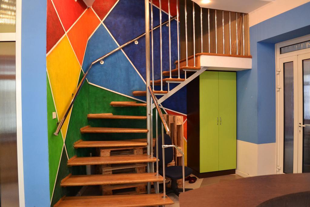 Wanted Hostel 리비프 외부 사진