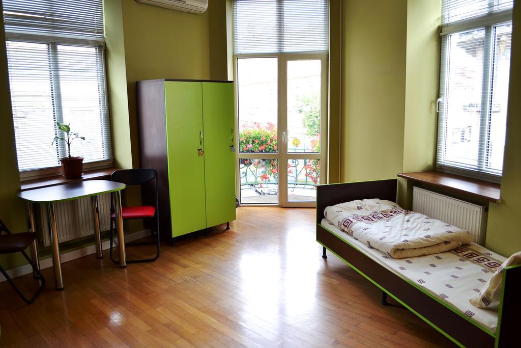 Wanted Hostel 리비프 외부 사진